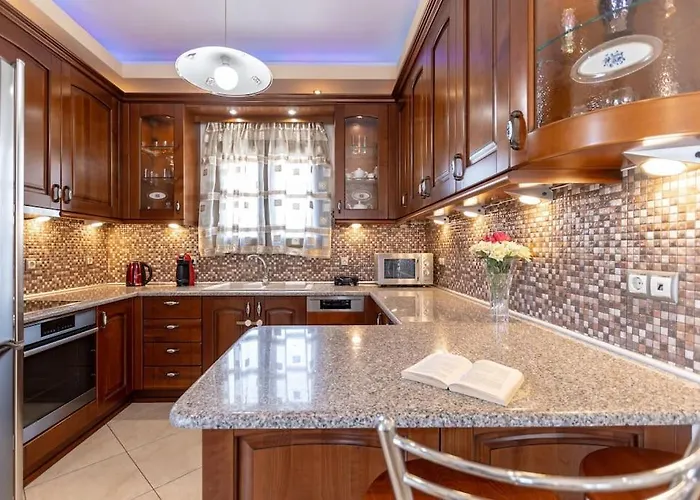 Lägenhet Gavriella House