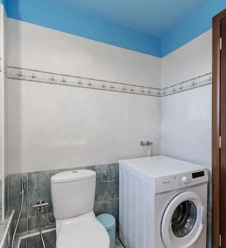 Gavriella House Melanes